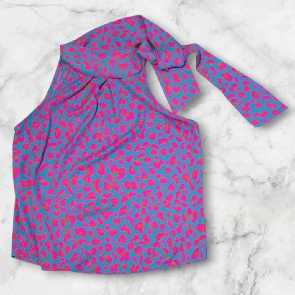 Tank Top Mock Turtle Neck Cheetah Size Medium